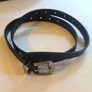 Womens Black leather Belt Silver Scroll Buckle  Thin Dress Belt Sz.M-L